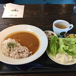 COLORSOL RESORT - 肉煮込みカレー定食