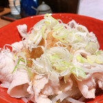 Negiya Heikichi Nagoya Nishiki Choja Machi Ten - 豚しゃぶポン酢あえ。丼で提供。