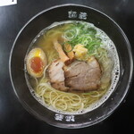 Menzo Hinoya - 白醤油ラーメン(800円、真上から)