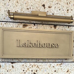 Lake House - Lakehouse