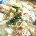 Aji no Mingei Mitaka Mure Ten - 鷄団子と野菜の塩麹うどん　大盛りアップ