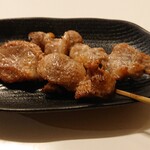 なすの - 上から
            かしらあぶら串 120円
            上たん串 150円