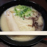 Osakajo Tonkotsu Ramen Hidezamurai - 豚骨らーめん