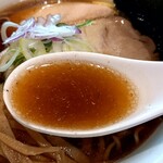 Tomikawa Seimenjo Shinchitosekuko Ten - 醤油ラーメン