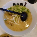 Kurobee Mino Sohonten - 令和2年8月 ランチタイム くろとんラーメン 税込680円