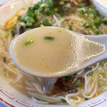 炎むすび - しお白湯スタミナラーメン