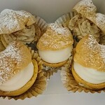 sweets shop CHIAKI - ミニなシュークリームが5つ入っています450円(税込)