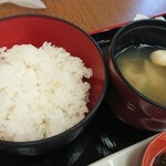 Japanese cuisine Kaede - ご飯、味噌汁