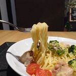 CANAL-FOOD'S DEPARTMENT - 鶏ペペロンチーノリフトは苦手です