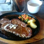 EASTCONTENTS CAFE - イーストビーフステーキ