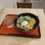 麺家 天王寺 - ネギは斜め切りされていてボリューム感があります