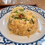 Sea Thai - チャーハン レモンを絞って！