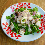 Yam Pla Muk (Spicy Squid and Cilantro Salad)