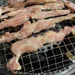 Yakiniku All you can eat Juju Ma-Buru Ro-Do Ten - ★焼肉食べ放題ランチ（999円 税込）★なかなか焼けません。。（せせり）