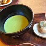 Kamo Mitarashi Chaya - 抹茶