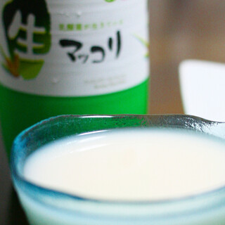 A special cup that you can only enjoy at a makgeolli manufacturer's directly managed store