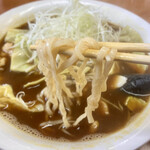 鉄板焼 豚肉ホルモン専門店 おっきん - 喜多方の手揉み縮れ麺