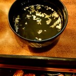 Sumibi Yakiniku Kurobeko - ランチに付くスープ