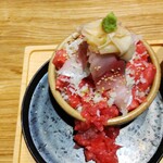 Maguro to Saba. Nakameguro - こぼれまぐろとネギトロと生さば丼 1500円