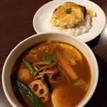 CHUTTA! Ebetsu Ten - チーズハンバーグ(辛さ6) 1330円