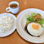 ココス - 料理写真:ビッグ‼︎デミ目玉メンチカツランチ