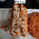 かわだ食堂 - メンチカツ定食500円　断面