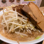 くりや製麺直売所 - くり二郎 850円
大盛り 100円