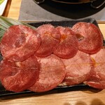 Yakiniku Horumon Ushikura Kyohan Moriguchi Ten - 令和3年5月 ランチタイム
                        牛タンランチ120g 税込1408円