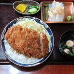 Soba Dokoro Futaba - ソースかつ丼