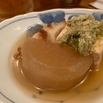 おでん屋 えがお - 豆腐に大根・焼き竹輪