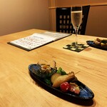 四季料理 悠 - 店内。