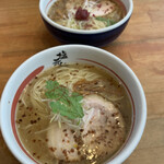 Kishiwada Shiogensui - 天然塩ラーメン、梅塩ラーメン♪