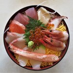 Kinosaki Kaido Umi no Eki - 海鮮丼