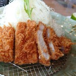 Katsu and Katsu Kashihara Ten - 特上は、肉もいいけどちょっと分厚い。