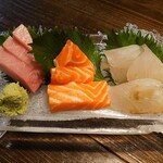 Hanako Ya Dining Izakaya vegetablelife - 刺身3点盛り合わせ1,380円(税抜)