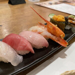 Seafood Dokoro Tomoyoshi Moriguchi Ten - 