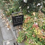 LESS Labo - 