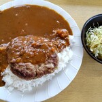 Curry & Hamburger Steak Yamato - ハンバーグカレー（大盛）＆サラダ