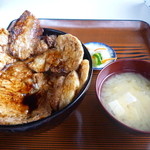 坂口食堂 - 豚丼８００円