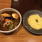 Soup Curry Senmon Ten Sharara - 梅チキンカレー