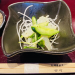 天婦羅 割烹 田崎 - お通し:刺身クラゲのナムル