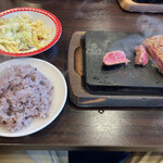 Yappari Steak Shizuoka Inta- Ten - やっぱりステーキ 五穀米 サラダ