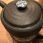 Akanezaka Oonuma - 鯛茶漬け御膳＋銀鱈西京焼き２５００円。お茶。お茶漬けの姿はあまりにも散らかってお見せできず、残念？です（笑）