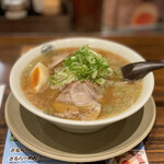 藤一番 - しょうゆラーメン 700円