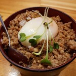 Yakitori no Kai Isehara Ten - とろり温玉そぼろ丼2021.07.16