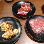 Kokusan Gyuu Yakiniku All you can eat Nikushou Sakai Nigata Sekido Ten - 国産牛カルビ、てっちゃん、切り落とし牛タン