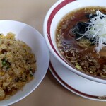 Hana Hana - ラーメン＋半チャーハン