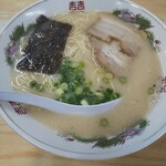 ラーメンハウス - 料理写真: