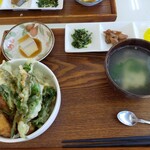 Hama no Kaachan Meshi - 