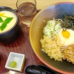 Washoku Restaurant Tonden Tsukisamuten - 七味そば&びっくり茶碗蒸し